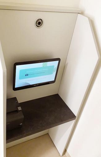 Fotostation der neuesten Generation im Rathaus von Dallgow-Döberitz